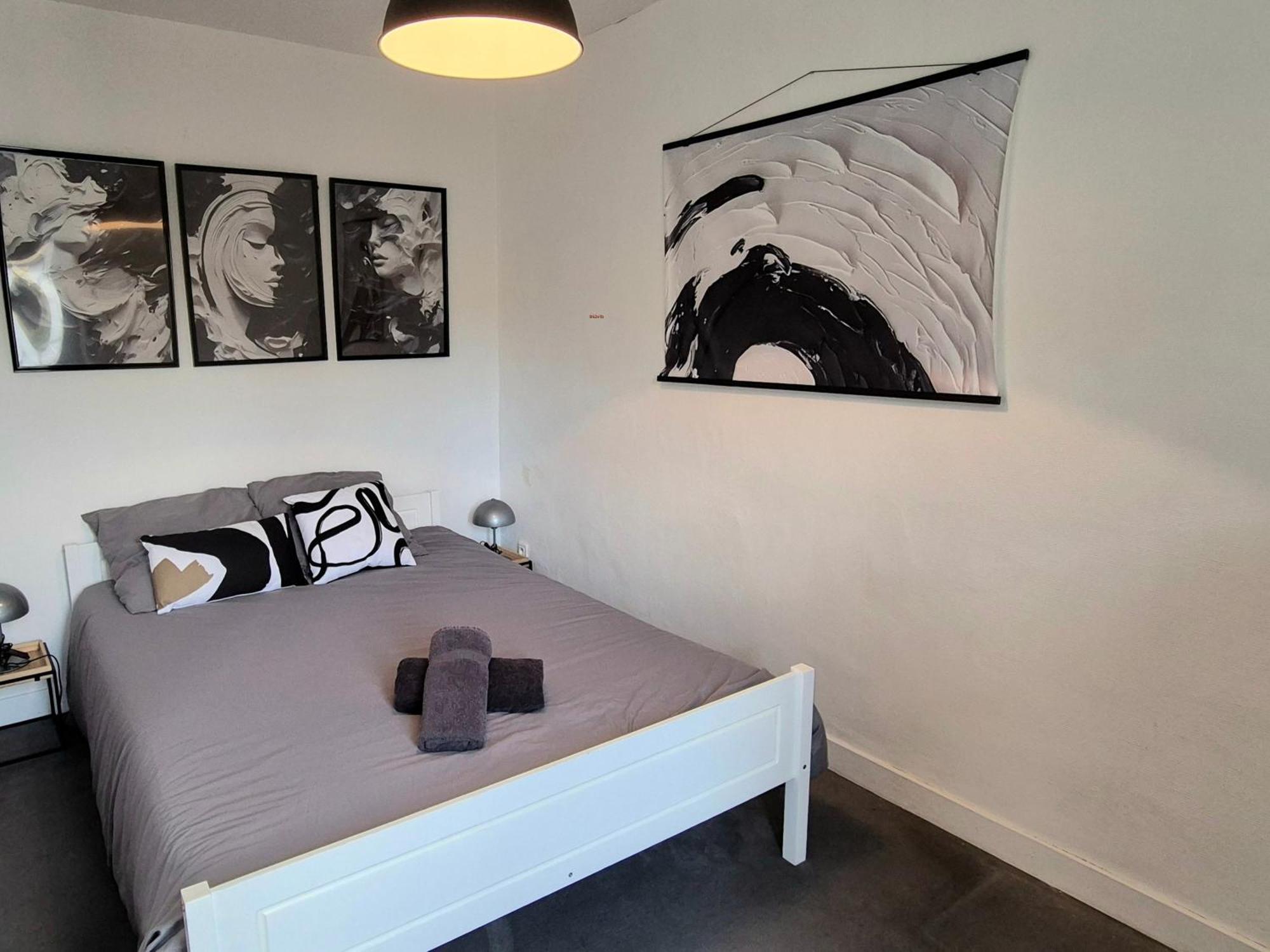 L'Atelier-T2 Proche Du Centre-Wifi-Parking Apartment Lourdes Bagian luar foto
