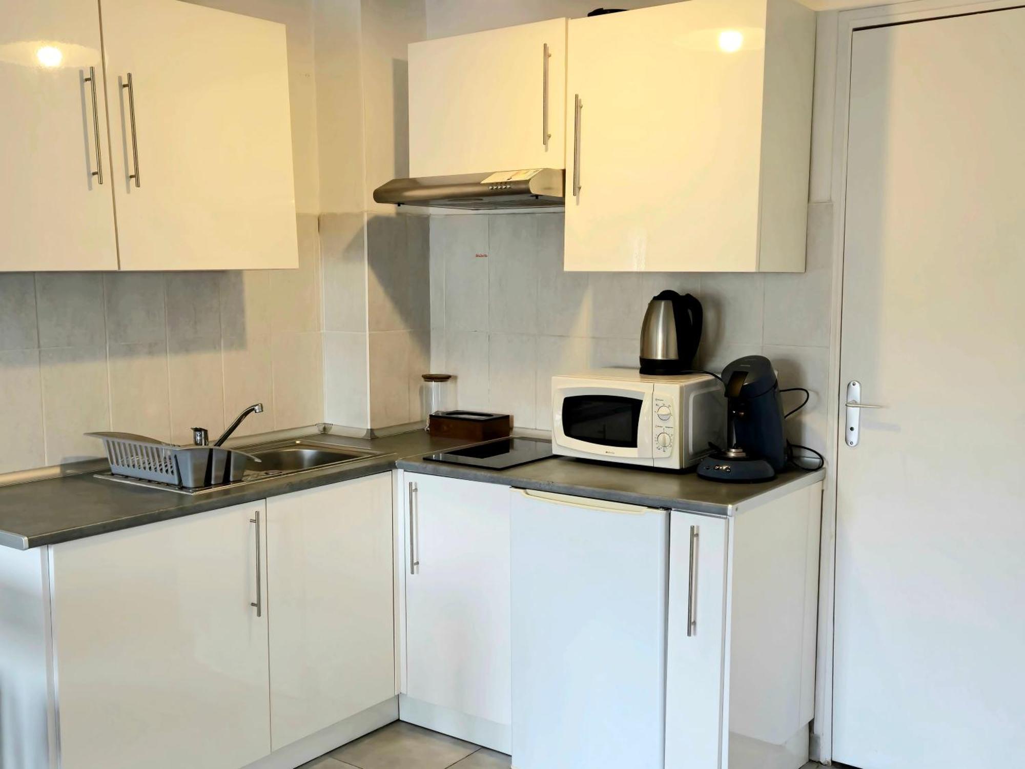 L'Atelier-T2 Proche Du Centre-Wifi-Parking Apartment Lourdes Bagian luar foto